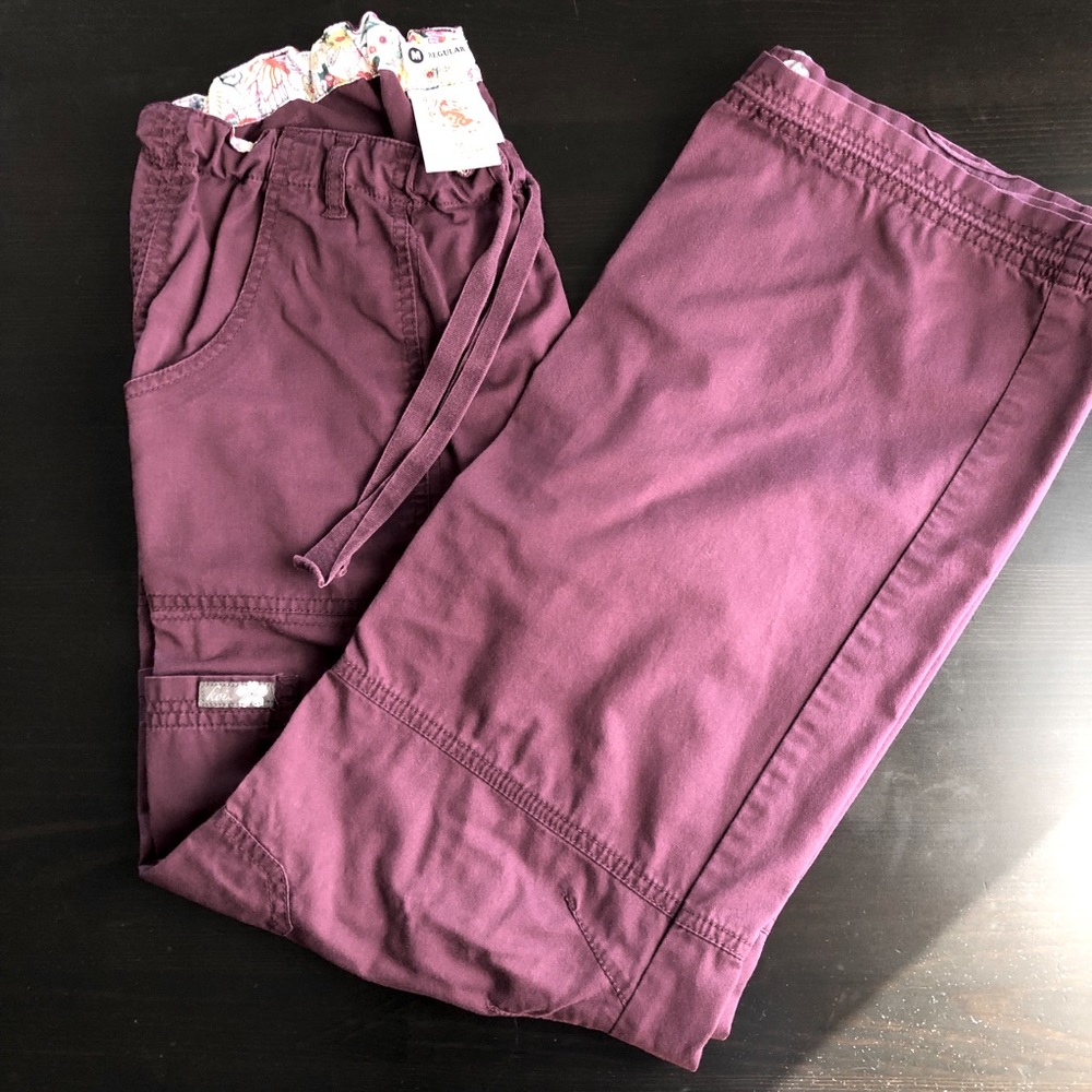 koi Scrub Lindsey Cargo pants Wine Size medium